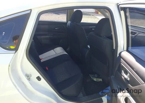 2018 Nissan Altima 2.5 S из США, поврежденный, VIN 1N4AL3AP0JC476859